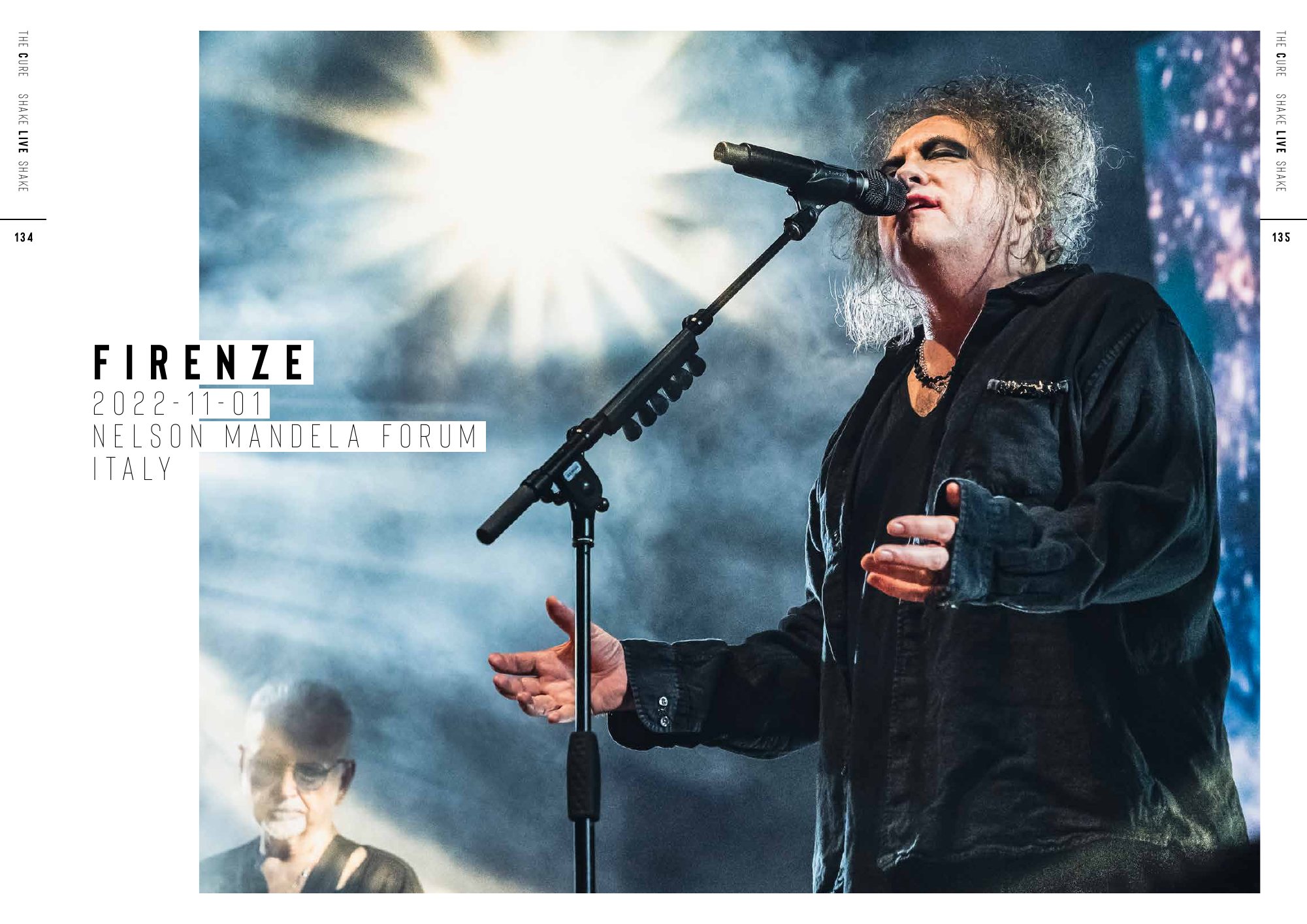 Double page du livre — Florence, Nelson Mandela Forum, 2022